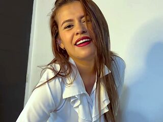 Amateur porn Gives Us Some Foot Fetish Aurora