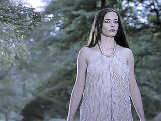 Eva Green - Camelot