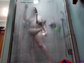 Sexy BBW Amanda Teasing in the Shower