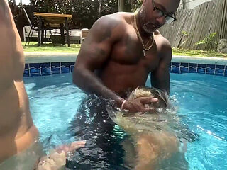 Cockboarding Underwater Blowjobs Throat Fucking