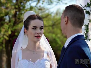 Lonely Man Assembles Big-Tits Robot Bride