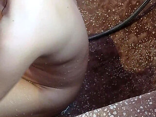 shower solo girl.