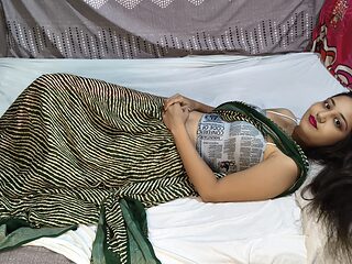 Desi Indian Bhabhi in Saree XXX Videos Fucking Hard by Boyfriend