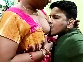 Desi Village Bhabhi Neighbour Hardcore Fucking - Hotel Room Riding and Squirting with Big Cock