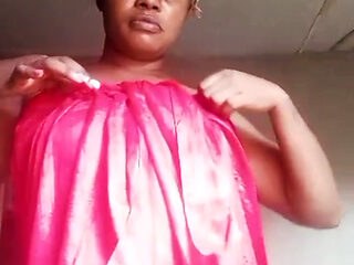 Beautiful village girl sqirting on the live stream