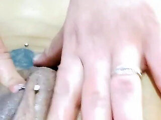 Chica Caliente Jugando Con Su Vagina