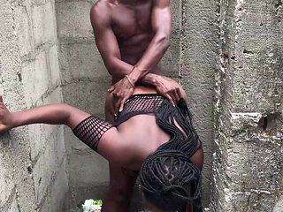 Black Woman with a Spectacular Ass Knows How to Please a Man