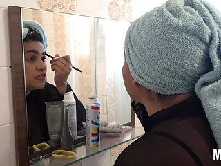 Horny Cuckold Hubby Watches Wife Get Anal Creampie by Bull