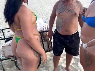 Beach Seller in a Salty Package Eats the Two Hot Girls in Exchange Left Happy