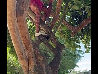 Carnival cutie gets fucked in the pussy and swallows stranger's cum