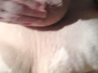 I'm Gonna Lotion You up U Naughty Pup Cum I'm Giving U for Free if You Massage Me