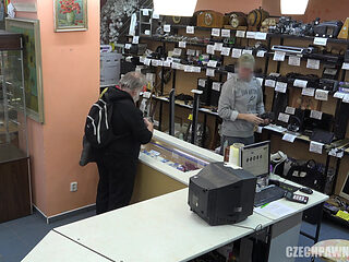 Czech Pawn Shop 1: the Woman with the Handbag Likes to Swallow