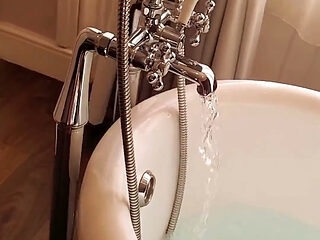 Sensual & Sexy Pussy Play Bath with MILF Next Door