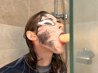 Venom Fishnet Pixie Shower - Legs Tease to Wall Toy Fun