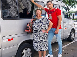 Granny Pick Up Anal Sex - Old BBW Gets Rough Ass Fucking in 4K