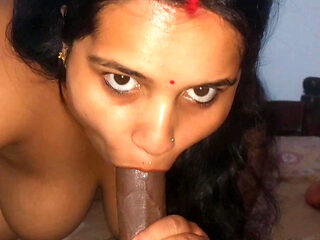 Housewife sucking in blowjob