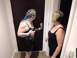 Livie Blainn Caught Fucking BBC with Tattooed MILF - Hot Amateur Threesome