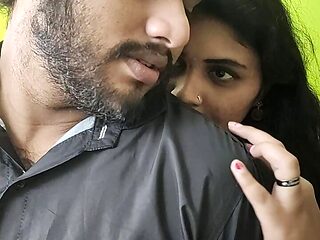 Saree and bra Vaishnavy dominating Sharun Raj kisses on him and remove his shirt , Mallu hot girl dominating his partner & kiss