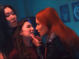 Vampired - The Last Woman On Earth 2