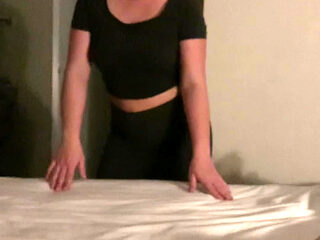 Hot massage chick gives gfe treatment and she turns out to be a real dirty girl